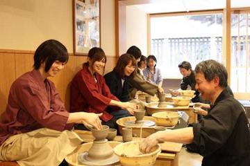 Pottery Wheel Trial - Basic plan in Kiyomizu, Kyoto