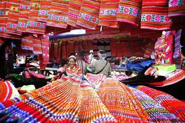 Amazing Bac Ha Market Sunday tour