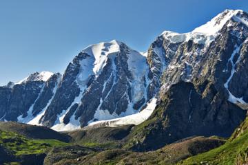 The Essential Whistler Tasting and Cultural Walking Tour