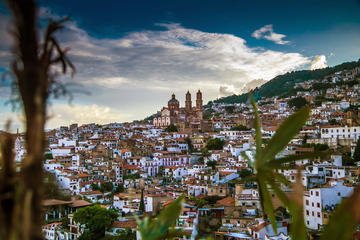 Good Friday Celebration in Taxco from Mexico City Including Passion Play