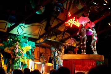 Foz do Iguaçu Folkloric Show with Dinner from Puerto Iguazú