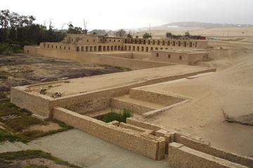 Day Trip to Pre-Inca Sites with Lunch from Lima