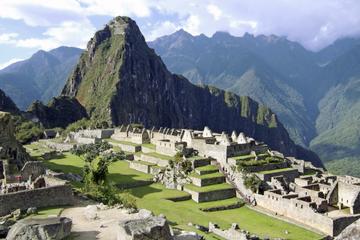 Hiram Bingham Luxury Train to Machu Picchu