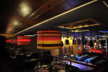 La Dama Juana Restaurant: Dinner Buffet with Show