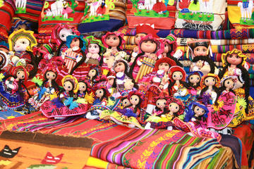 Seminar of Artesanal Textiles and visit of workshop of Pablo Seminario