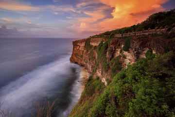 private tour: amazing sunset at uluwatu temple half-day tour