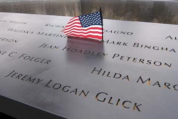 Private 9/11 Memorial and Ground Zero Walking Tour with Optional 9/11 Museum Upgrade