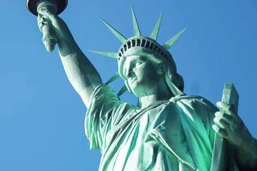 Private Statue of Liberty and Ellis Island Tour - Includes Pedestal Access