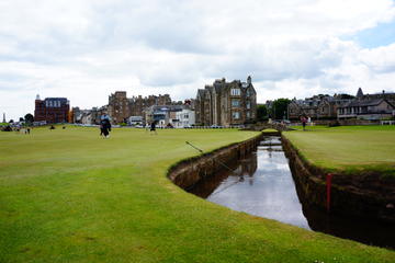 St Andrews, Falkland and Kingsbarns Whisky Distillery Tour from Edinburgh