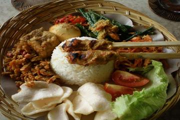 Ubud Balinese cooking class With Lunch  (Visit Holy spring Temple and Elephant cave Temple Tours)