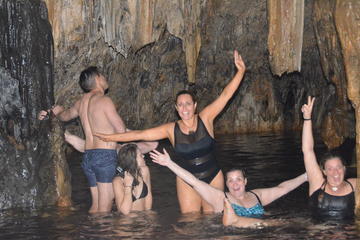 Mainland Discovery Tour Including Cave Pool and Lunch