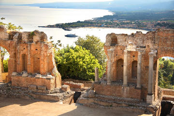 Taormina Shore Excursion: Taormina and Mt Etna Day Trip