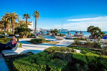 Split Through a Womans Eyes Small Group Food and Culture Tour