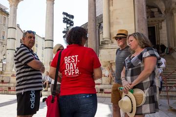 Split: War and History Walking Tour with Picnic in the Park