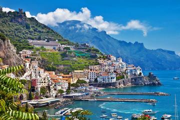Positano & Amalfi Boat Exprerience Daily Tour with Limoncello Tasting From Naples