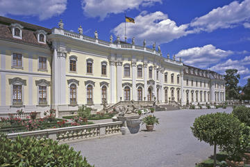 Full-Day Tour of Ludwigsburg Palace and Monastery Maulbronn From Frankfurt