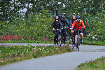 Biking Turnagain Arm and Wildlife Conservation Center tour