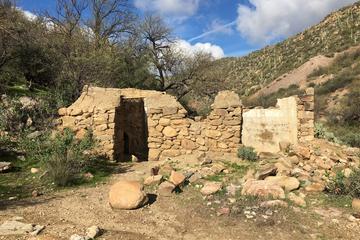 Day Trip 4-Hour Arizona Desert Guided Ghost Town Tour by UTV near Black Canyon City, Arizona 