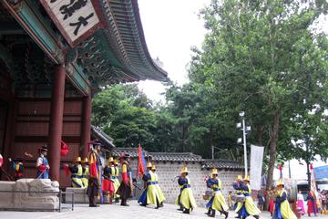 Seoul History and Culture Small-Group Tour
