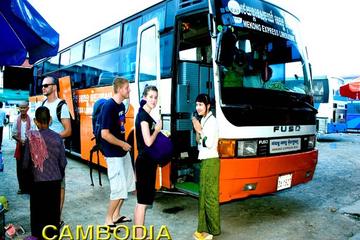 Sharing Bus Public Siem Reap to Phnom Penh