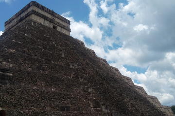 Visit Chichen Itza