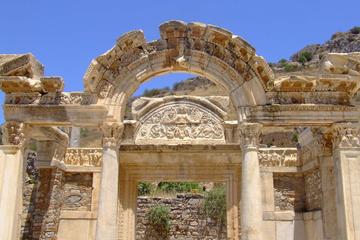 Izmir Shore Excursion: Private Tour to Ephesus and the House of Virgin Mary