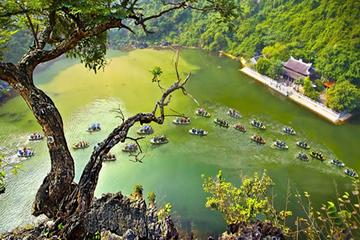 Group Tour : Hoa Lu To Trang An Full Day Tour