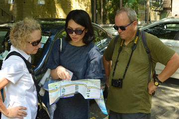 Small-Group Walking Tour: Introduction of Hong Kong