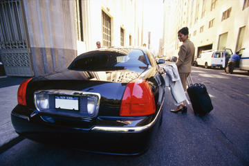 Private Arrival Transfer: Montreal Airport to Mont Tremblant Hotels