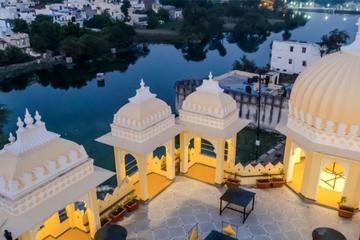 4-Days Classical Tour with Mt Abu, Kumbhalgarh, Ranakpur From Udaipur