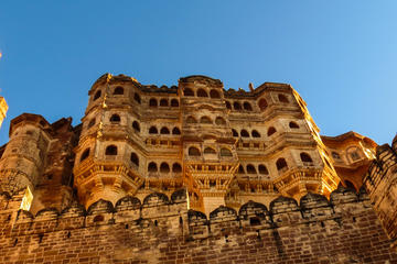 One-Way Private Transfer from Udaipur To Jodhpur with Ranakpur Jain temple