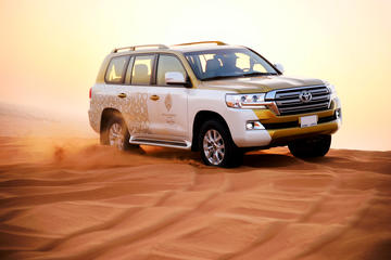 A Special Guided Evening Desert Safari from Dubai Including Three Shows