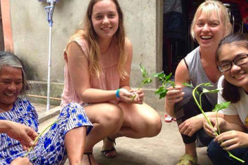 Vietnamese Cooking Class and Family Dinner in Hue