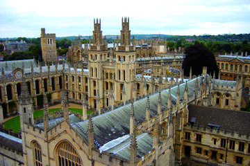 Oxford, Windsor and Stonehenge Tour from London
