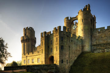 Stratford, The Cotswolds, Oxford and Warwick Castle Tour from London