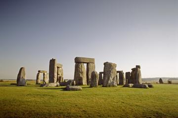 Unescorted Stonehenge Tour from London