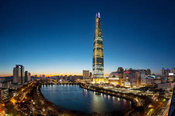 Skip-the-line Ticket for Lotte World Tower in Seoul