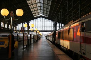 Private Departure Transfer: Rome Hotels to Train Station