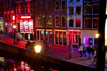 1.5-Hour Walking Tour of Amsterdam’s Red Light District