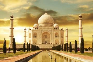 Delhi Agra Jaipur Delhi Private Guided Tour in AC Car