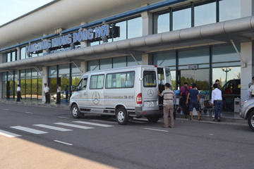 Car tour Dong Hoi Airport to Phong Nha