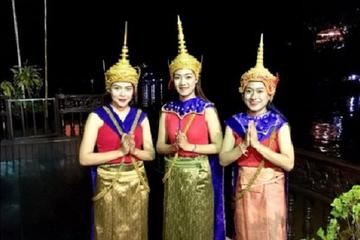 Dine and Cruise on Mekong River