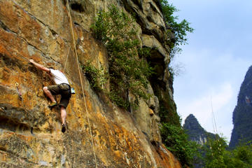 Small-Group Yangshuo Rock-Climbing Adventure