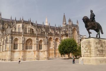 Fátima, Nazaré and Óbidos Day Trip with Batalha Monastery from Lisbon