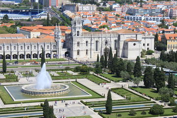 Lisbon Small-Group Super Saver: 2-Day City Tour and Fado show with dinner