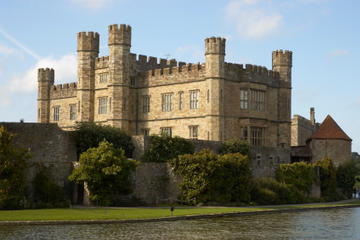 Canterbury, Leeds Castle and White Cliffs of Dover Small-Group Tour from London