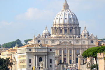Civitavecchia Port Transfer with Skip-the-Line Vatican Tour