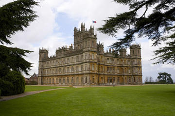 Downton Abbey and Highclere Castle Tour from London