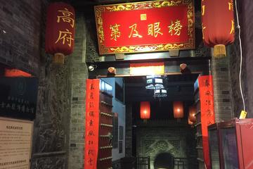 Xi'an City Wall Night Tour With Brewery Bar and Arab Shisha Experience
