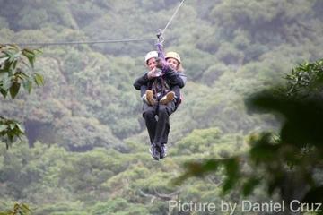 Small Group Tropical Forest Xtreme Sports Day Trip From Bogota